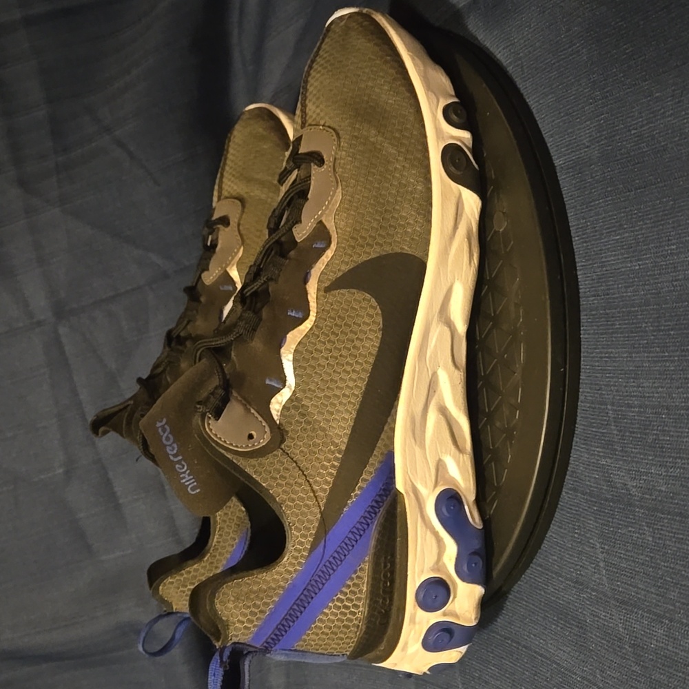 Nike React Sneakers
